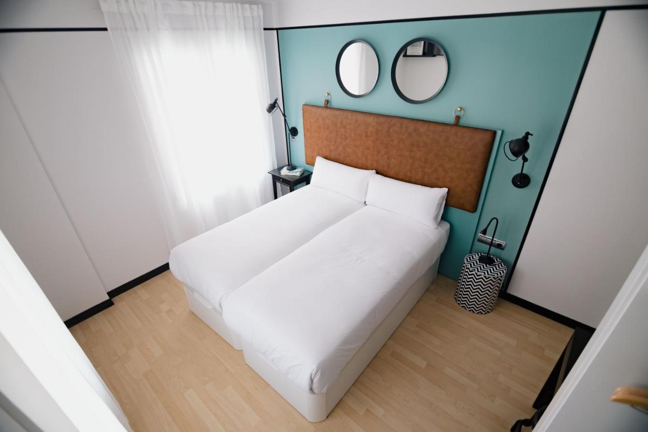 The Little Corner B&B Valencia Exteriör bild