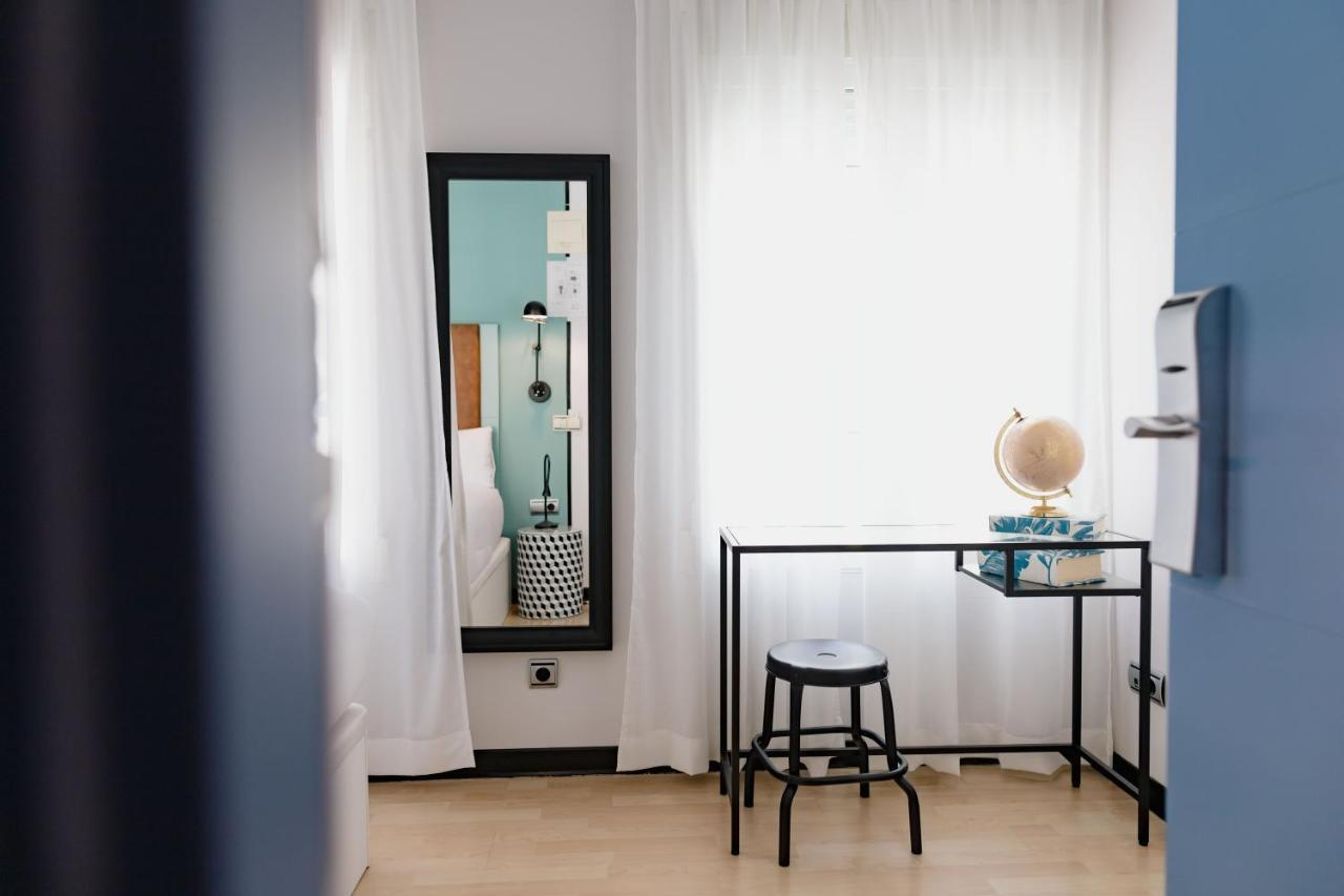 The Little Corner B&B Valencia Exteriör bild