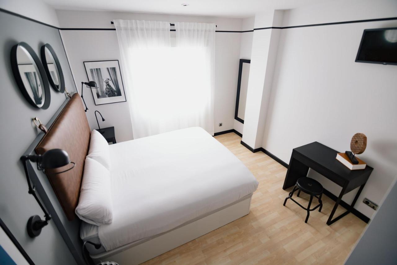 The Little Corner B&B Valencia Exteriör bild